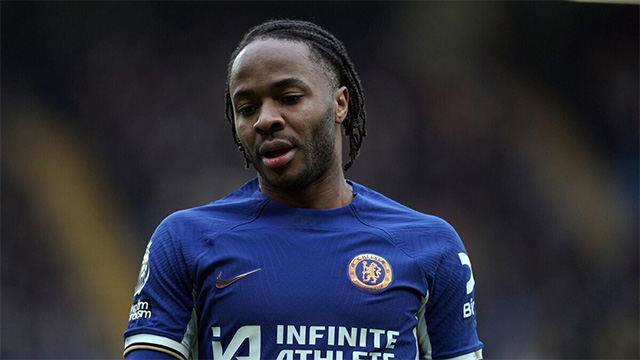 Sterling không còn chỗ đứng ở Chelsea